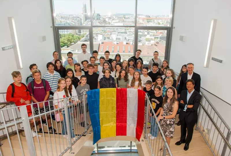 intensiv-deutschkurse-schuelerinnen-ukraine.jpg